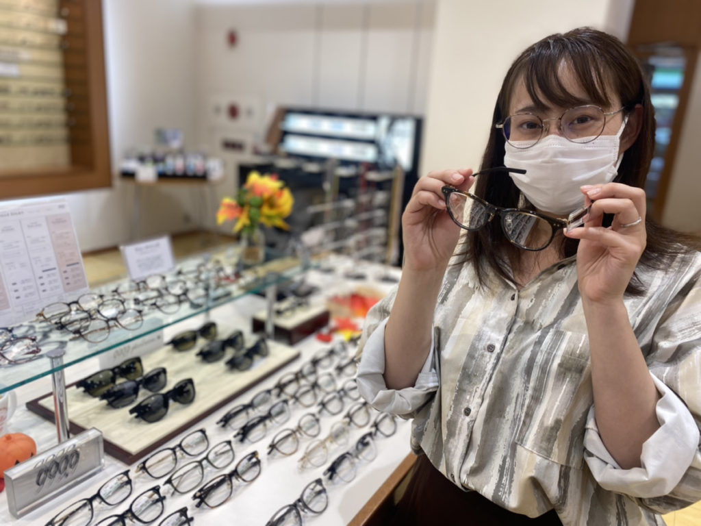 札幌のメガネ屋のおすすめをメガネ歴23年ライターが紹介します！