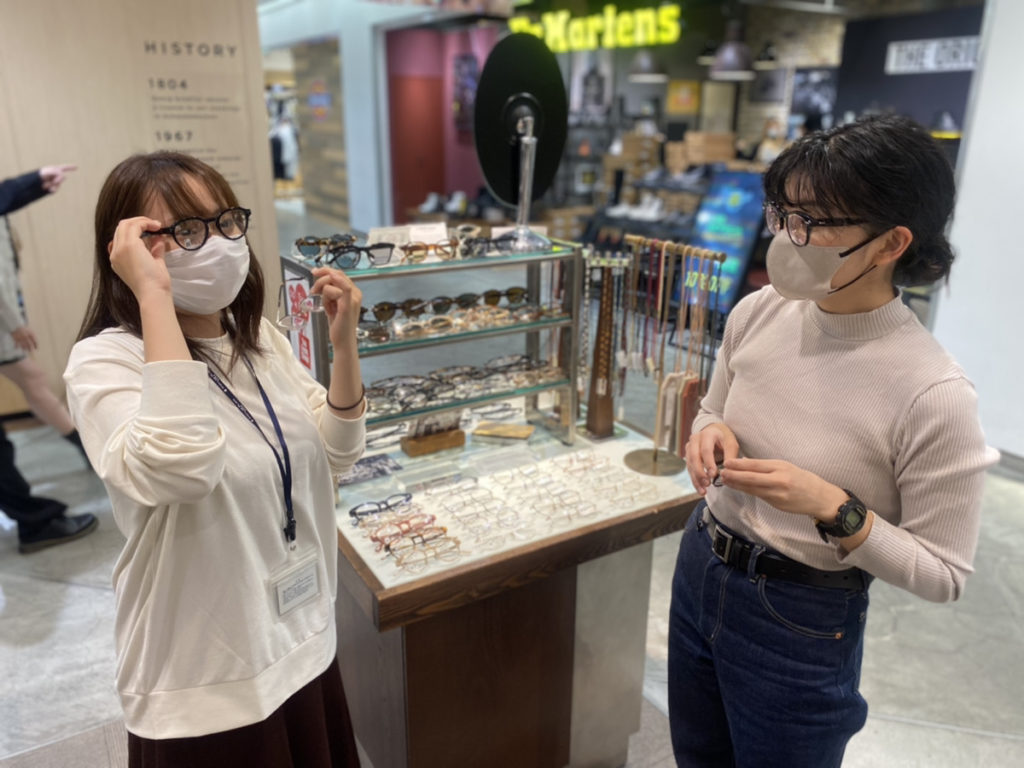 札幌のメガネ屋のおすすめをメガネ歴23年ライターが紹介します！
