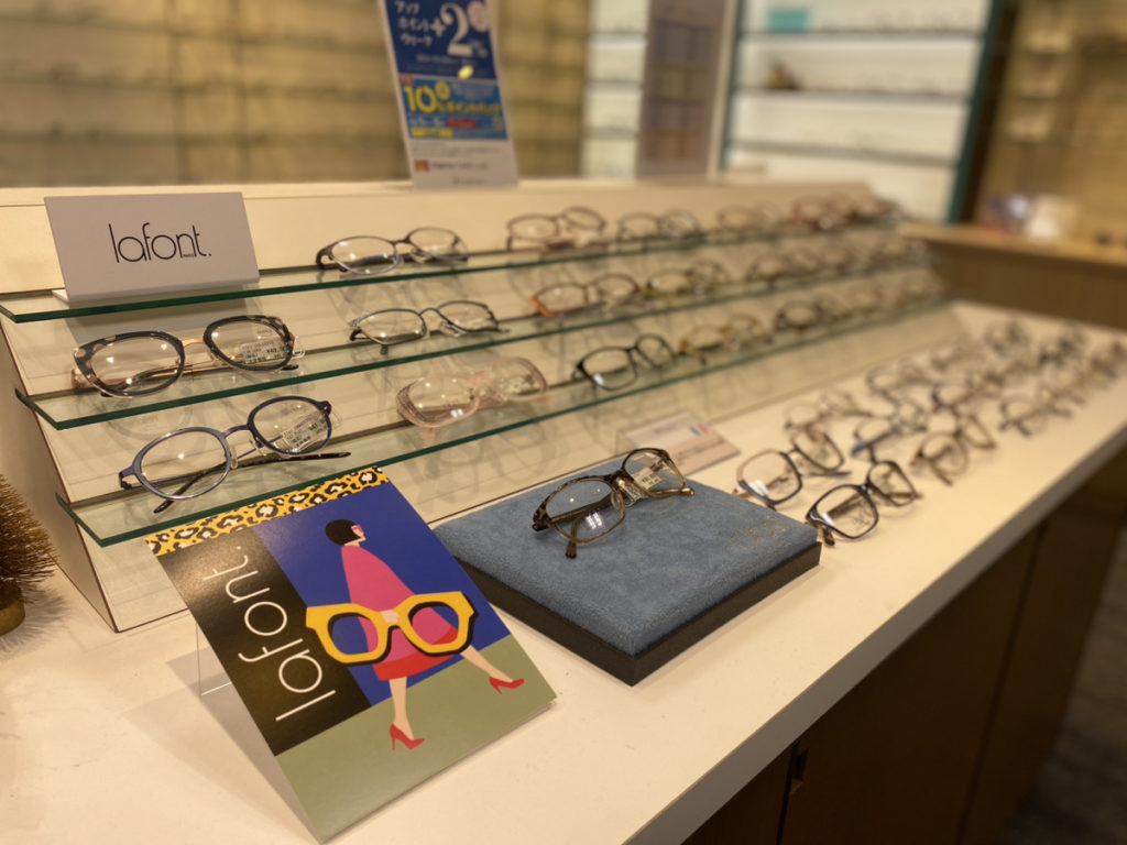 札幌のメガネ屋おすすめを眼鏡歴23年の「めがねっ娘ライター」が紹介します！