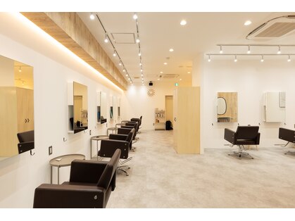 Agu hair mike 札幌発寒店（アグ ヘアー ミケ）